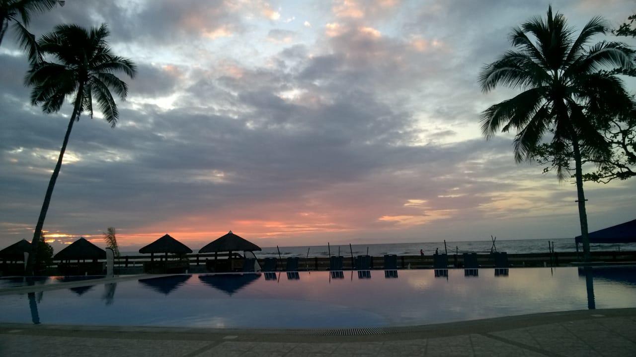 Lagoon Beach Resort Gitagun Exterior photo